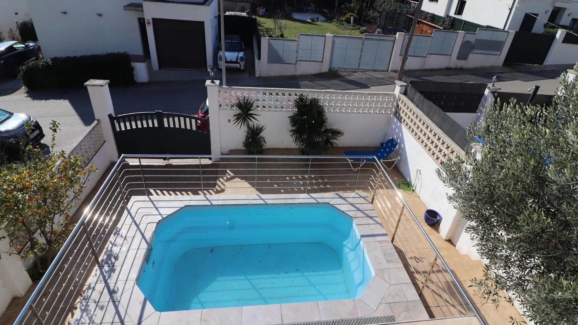 Beautiful Apartment With View Montjoi