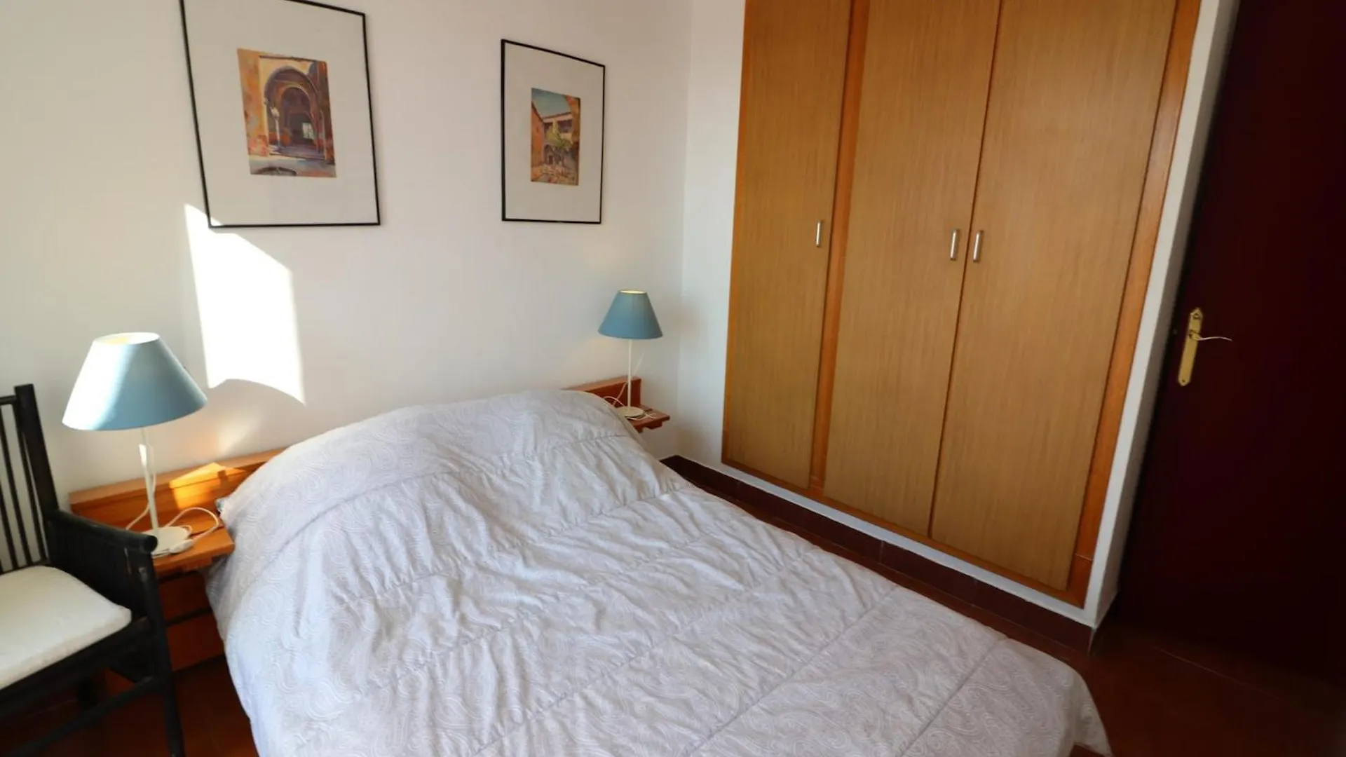 Beautiful Apartment With View Montjoi 0*,  Spain